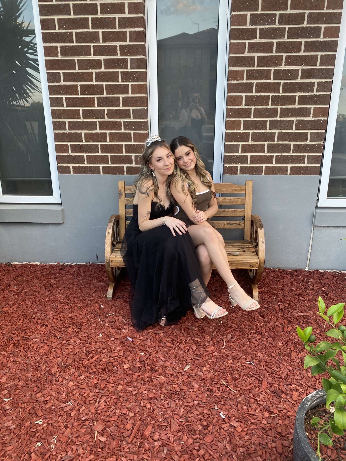 Photo of Alana and Barbara  1