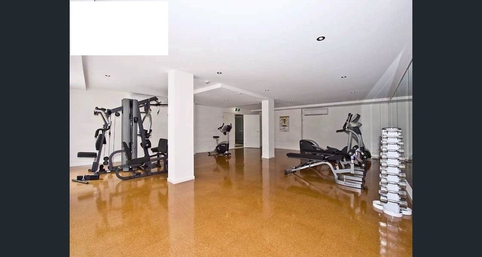 Photo of room in 6100 9