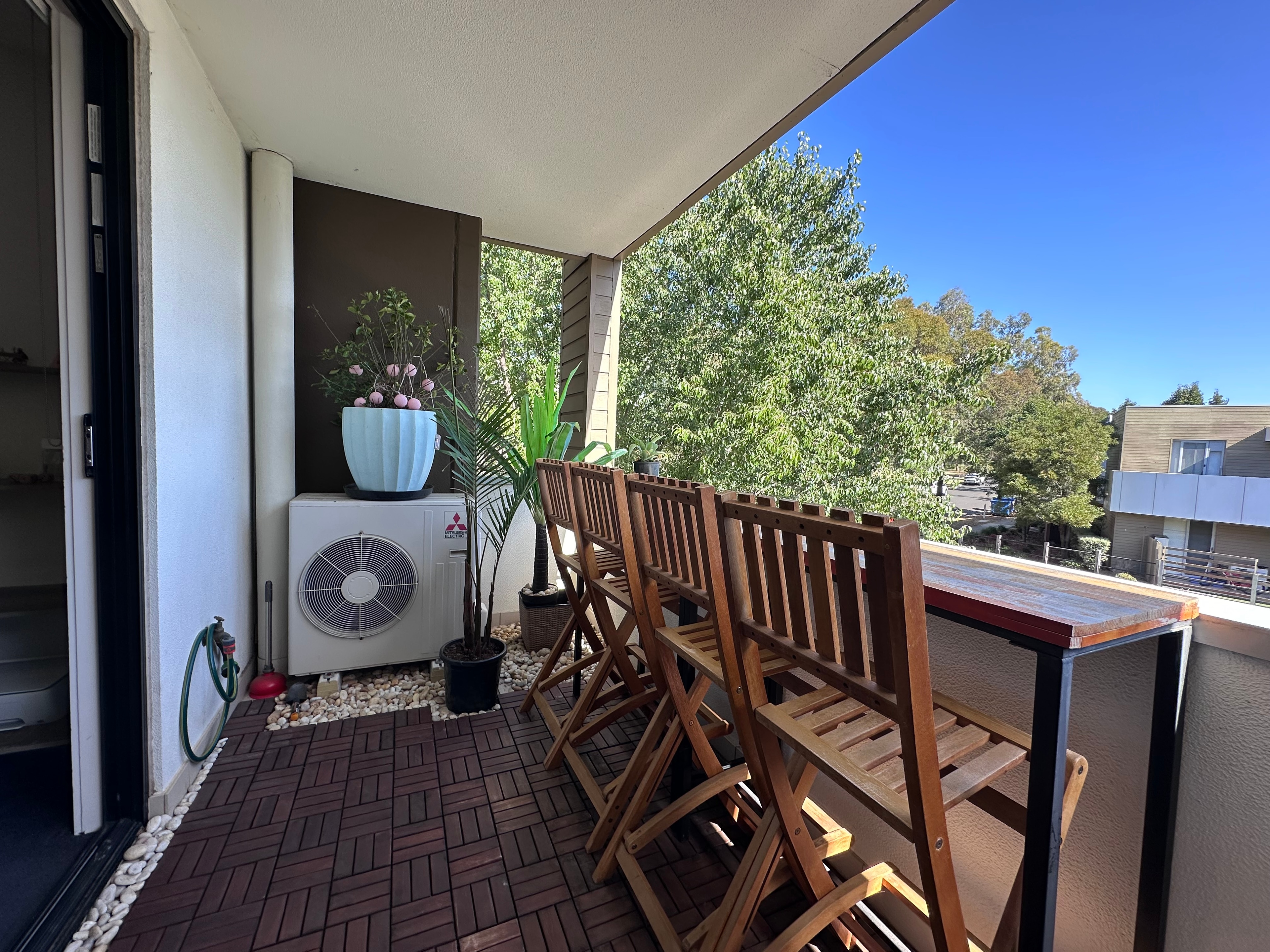 Photo of room in 3012 8