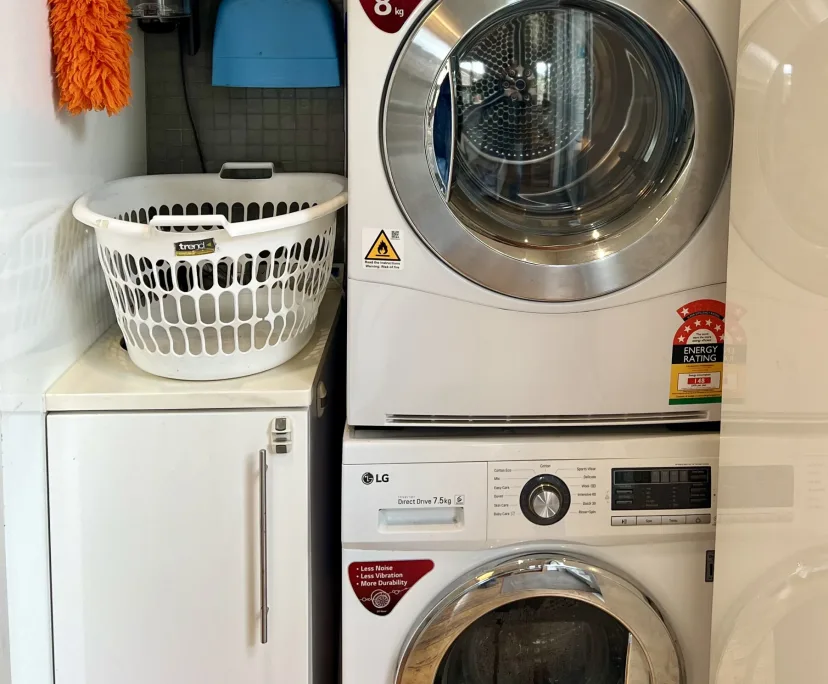 Photo of room in 2042 10