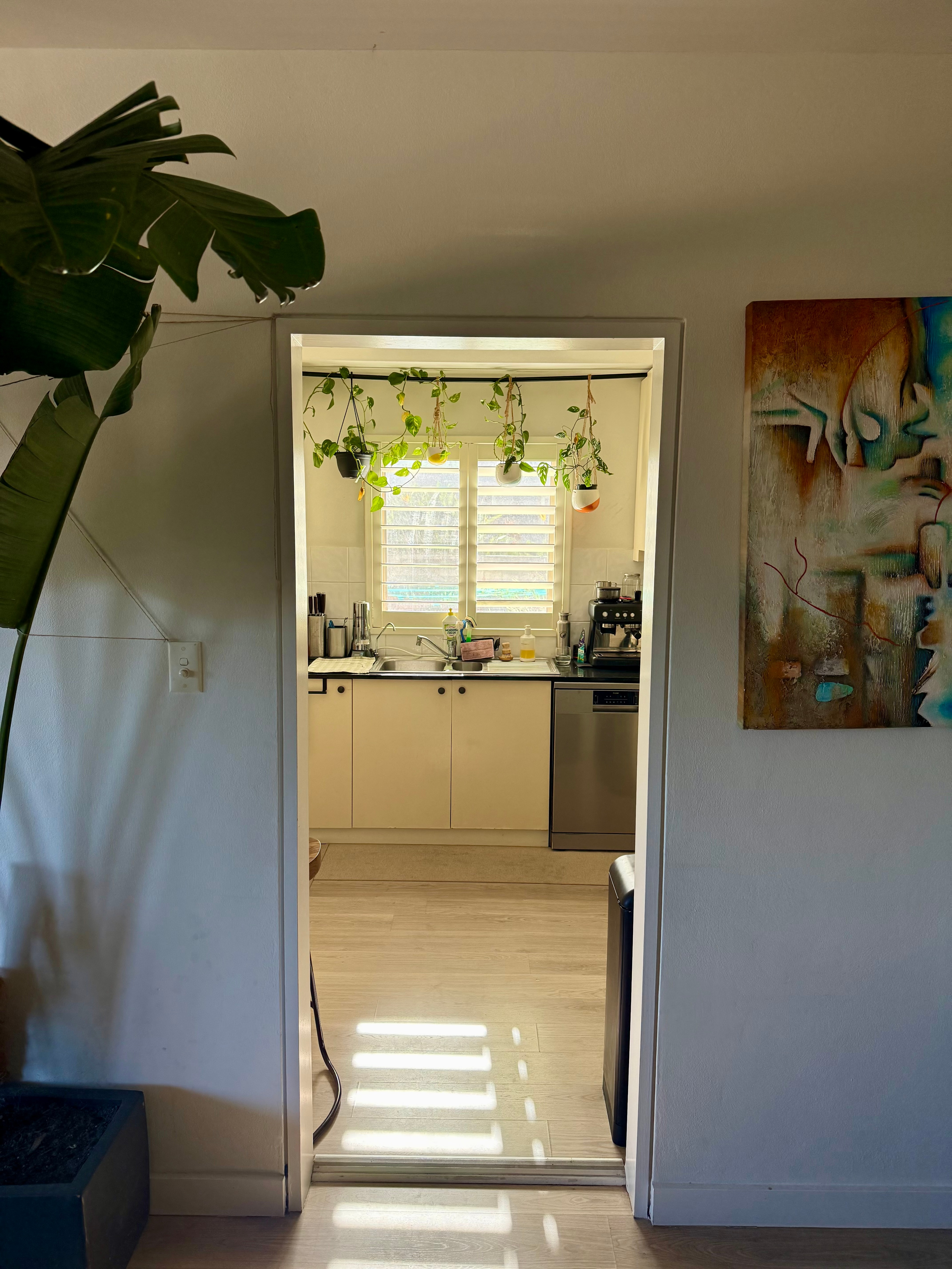 Photo of room in 2096 10