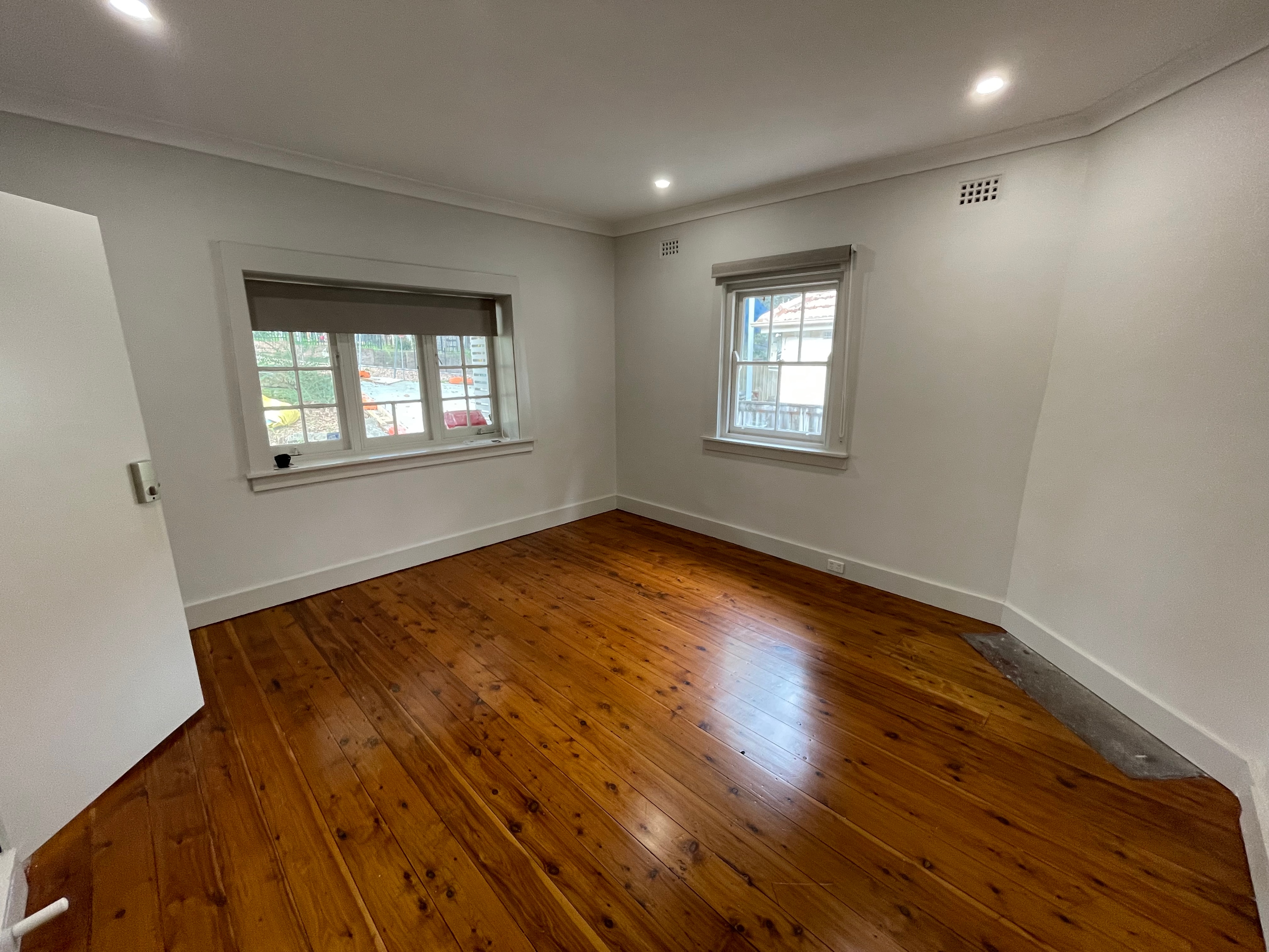 Photo of room in 2066 0
