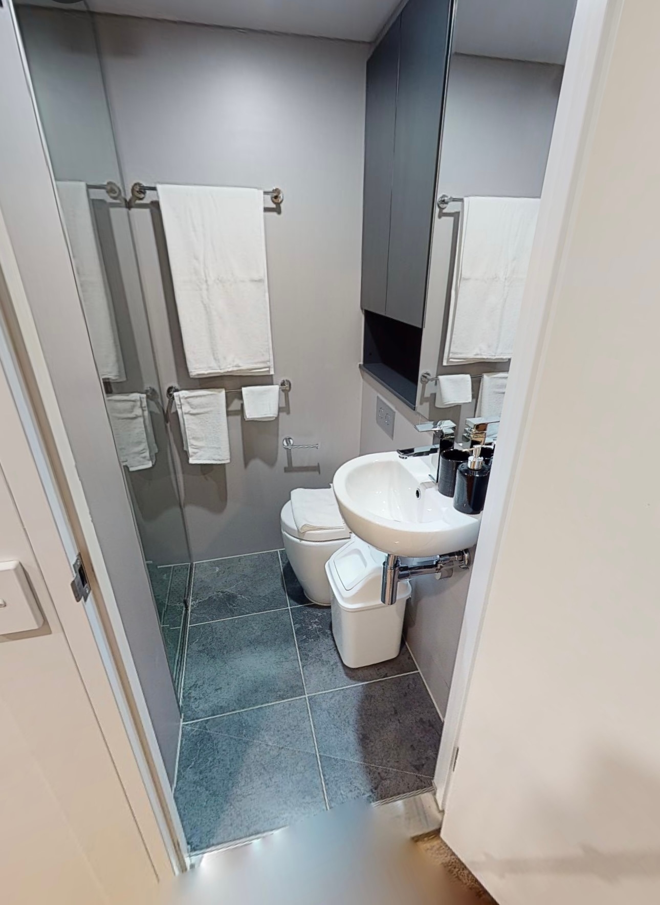 Photo of room in 3053 4