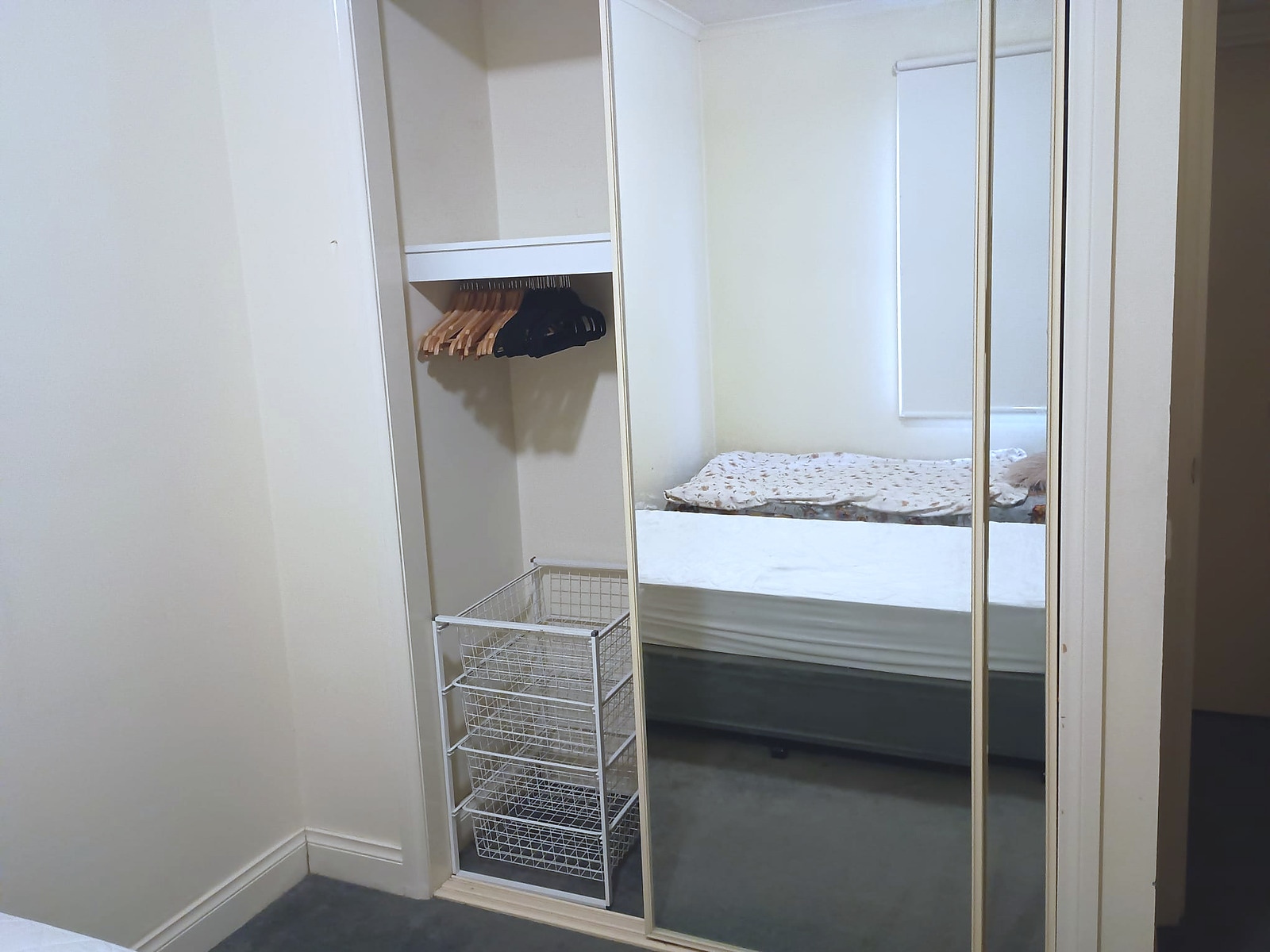 Photo of room in 3000 7