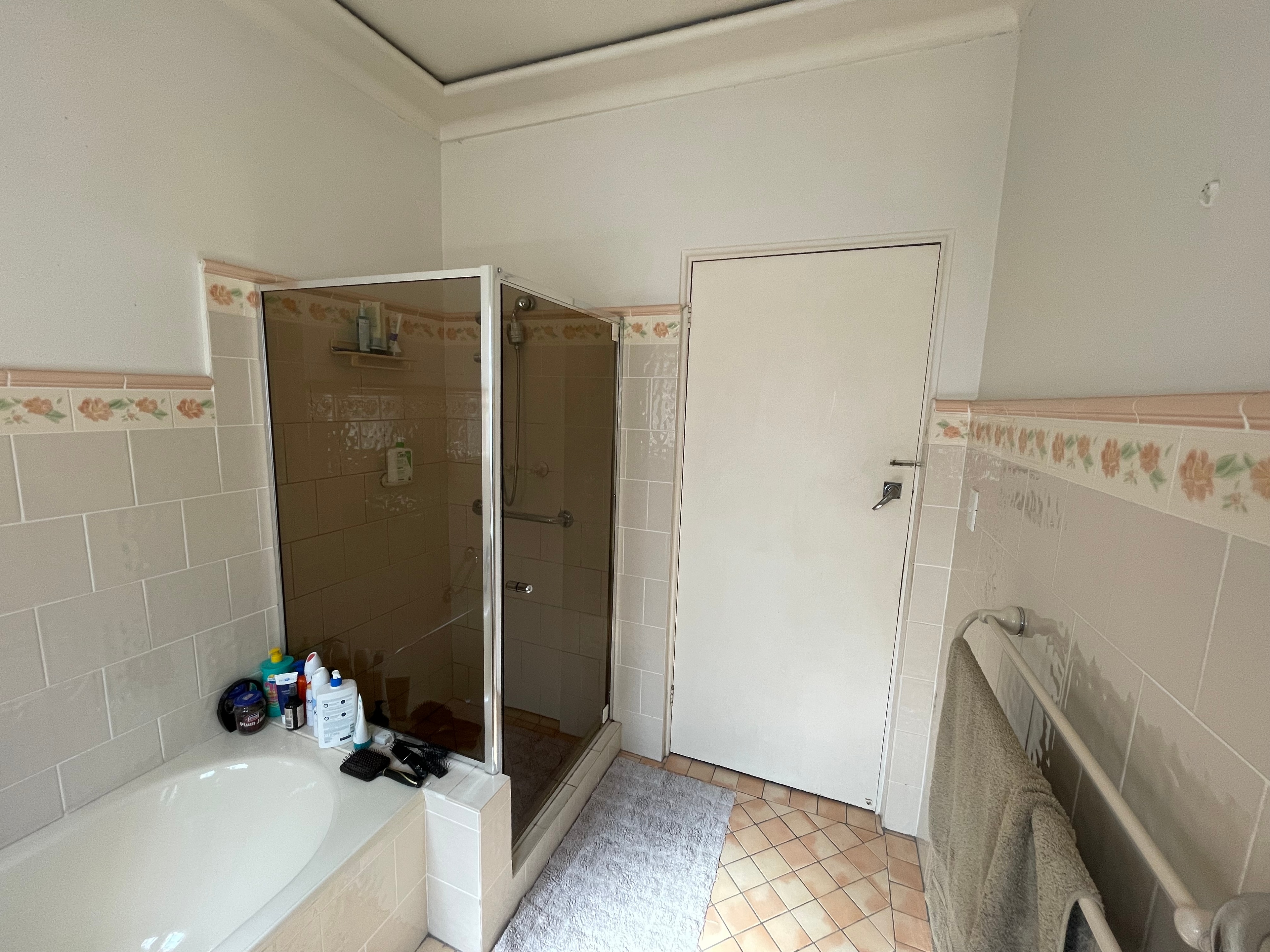 Photo of room in 2114 4