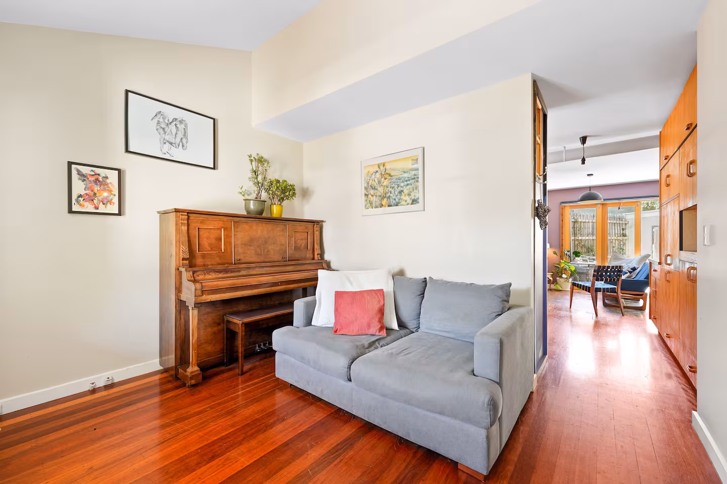 Photo of room in 3072 4