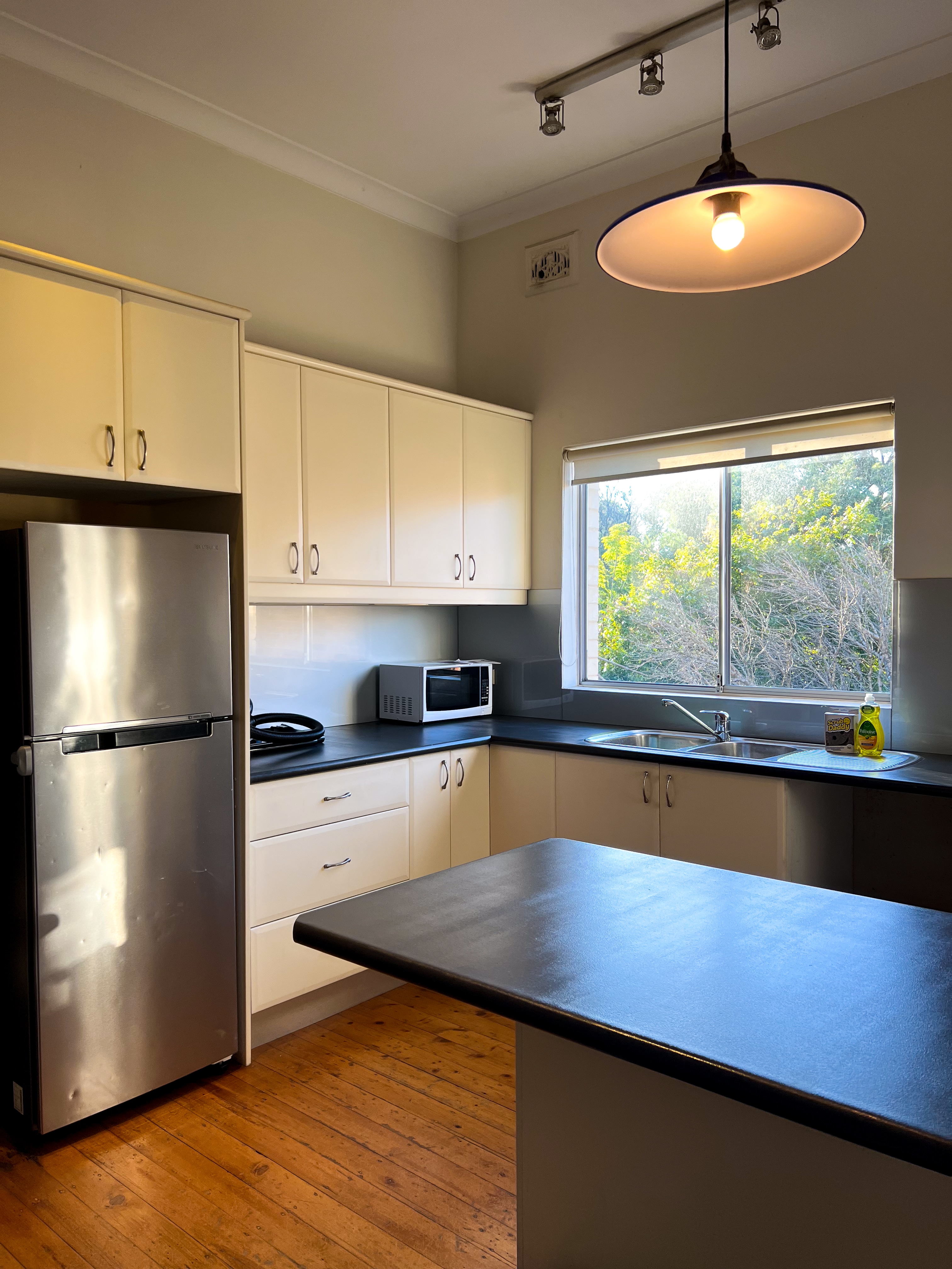 Photo of room in 2138 5