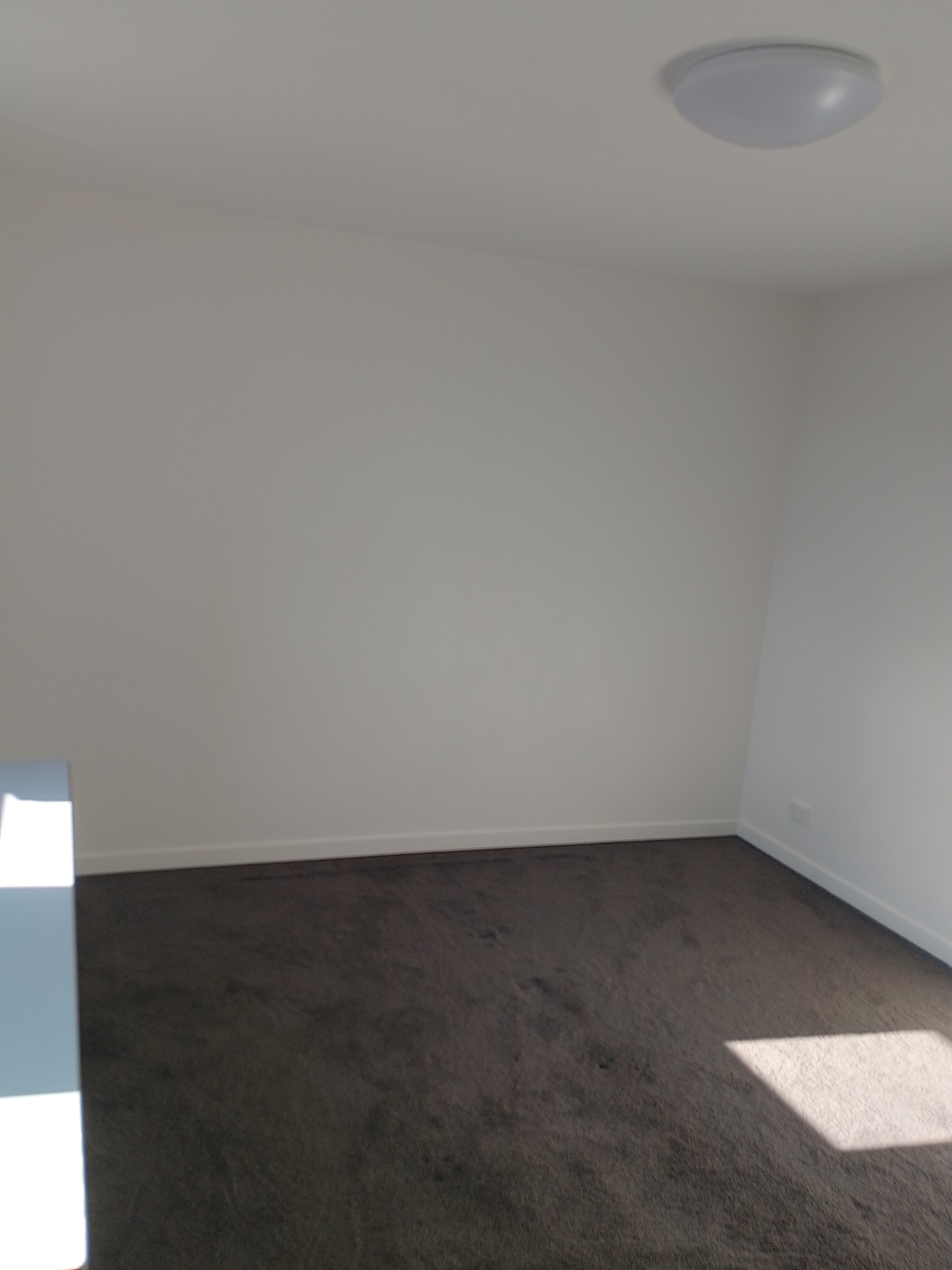 Photo of room in 2032 1