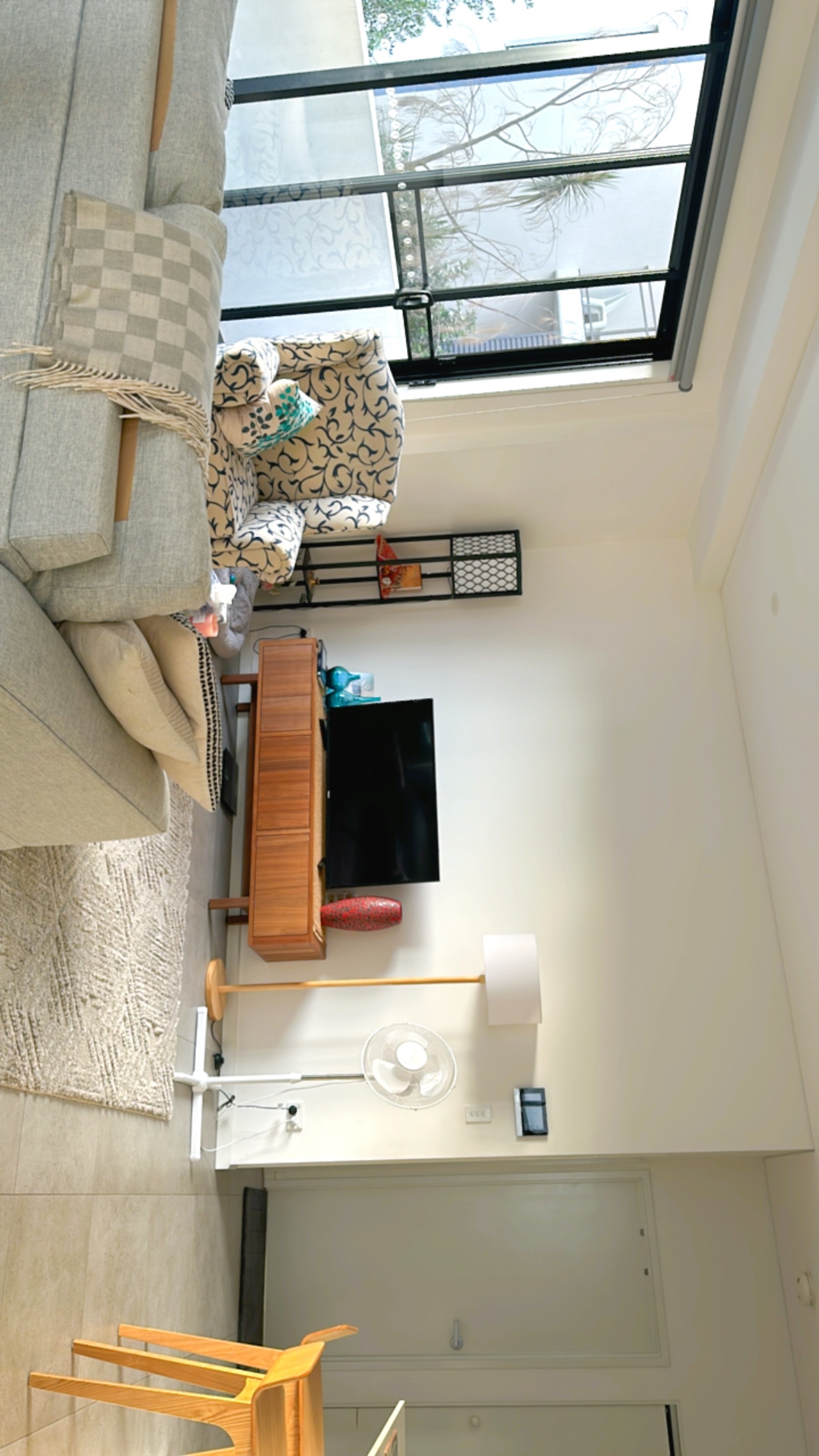 Photo of room in 2150 4