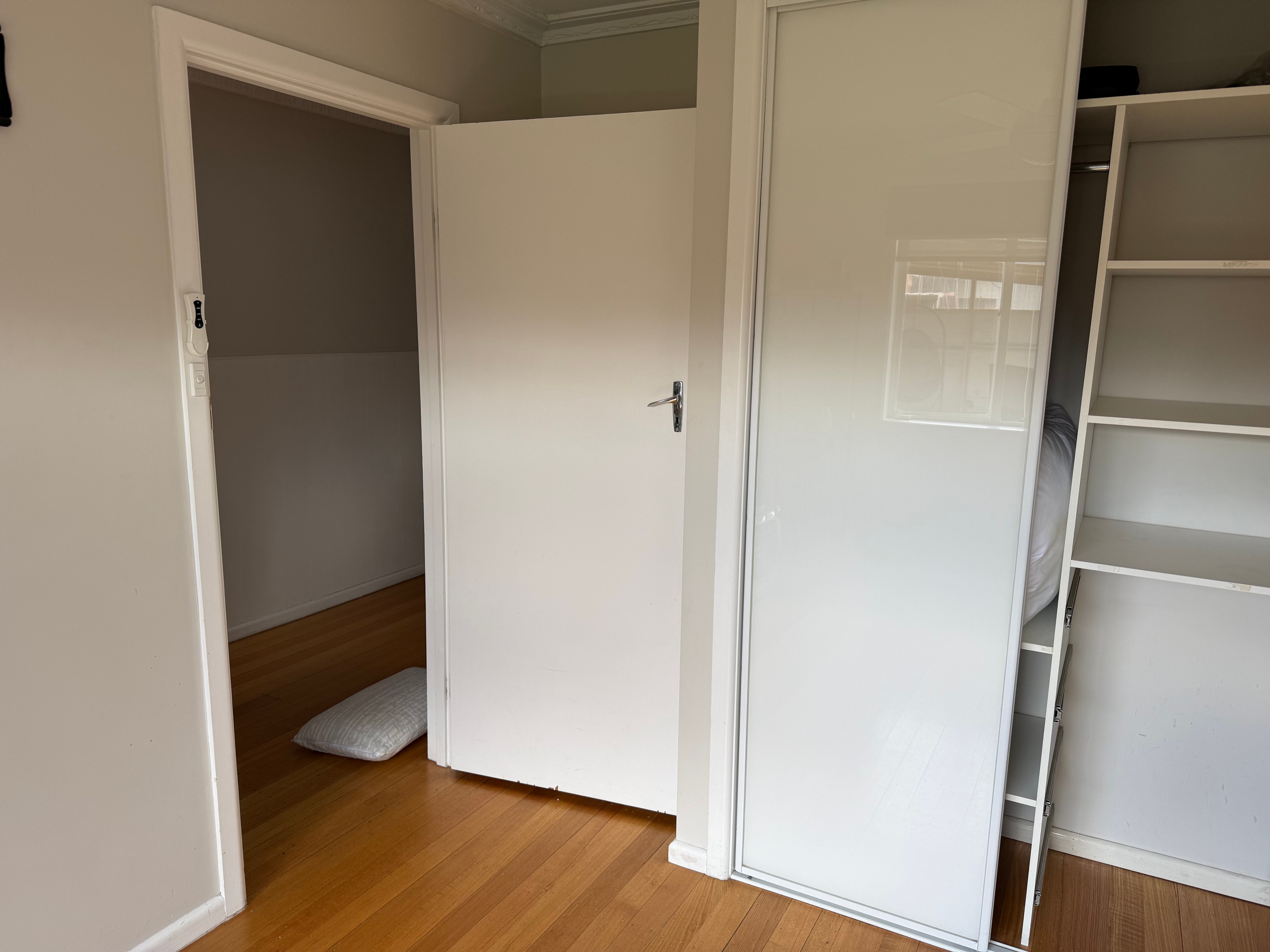 Photo of room in 3021 3