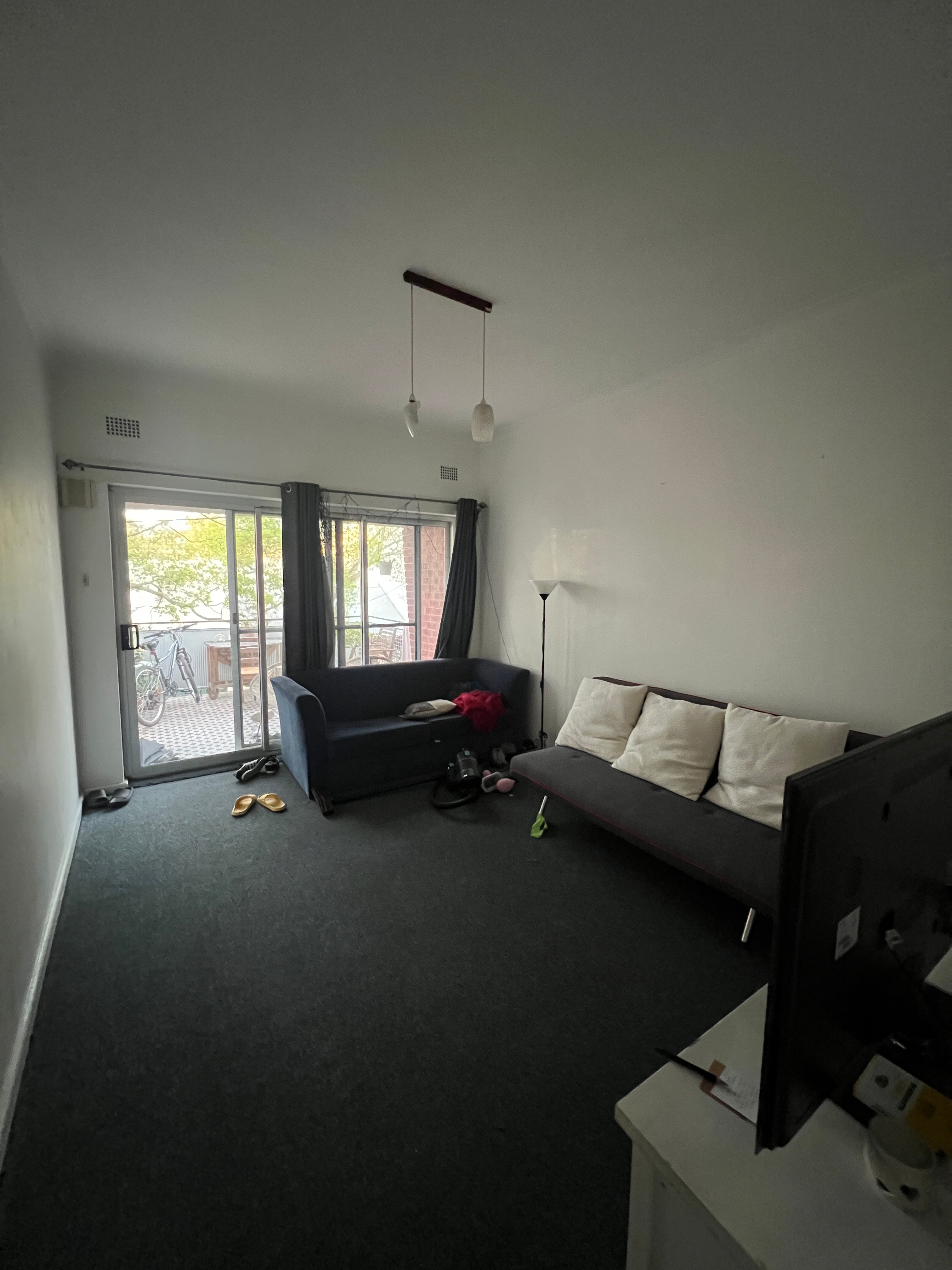 Photo of room in 2037 1