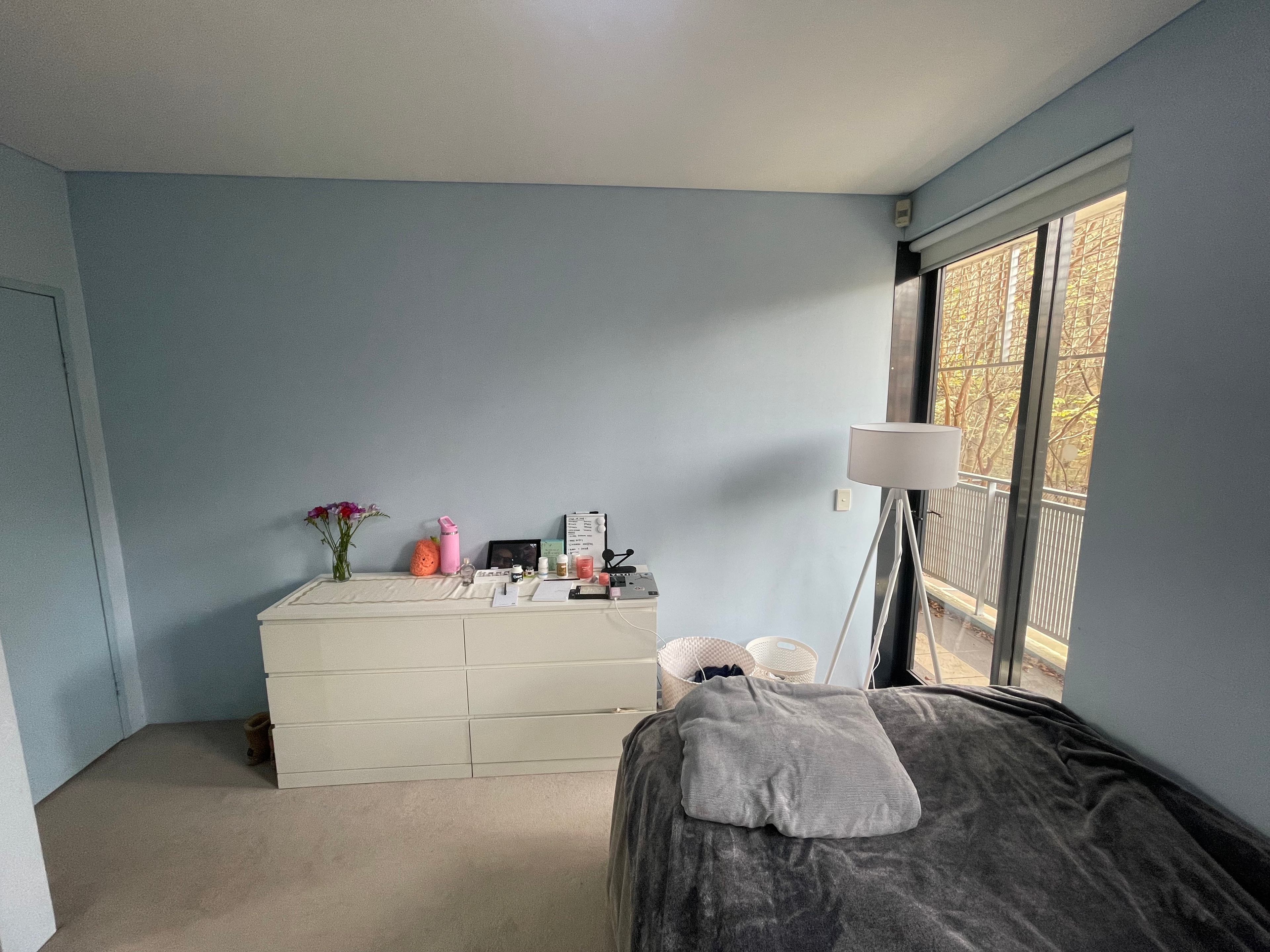 Photo of room in 2009 2