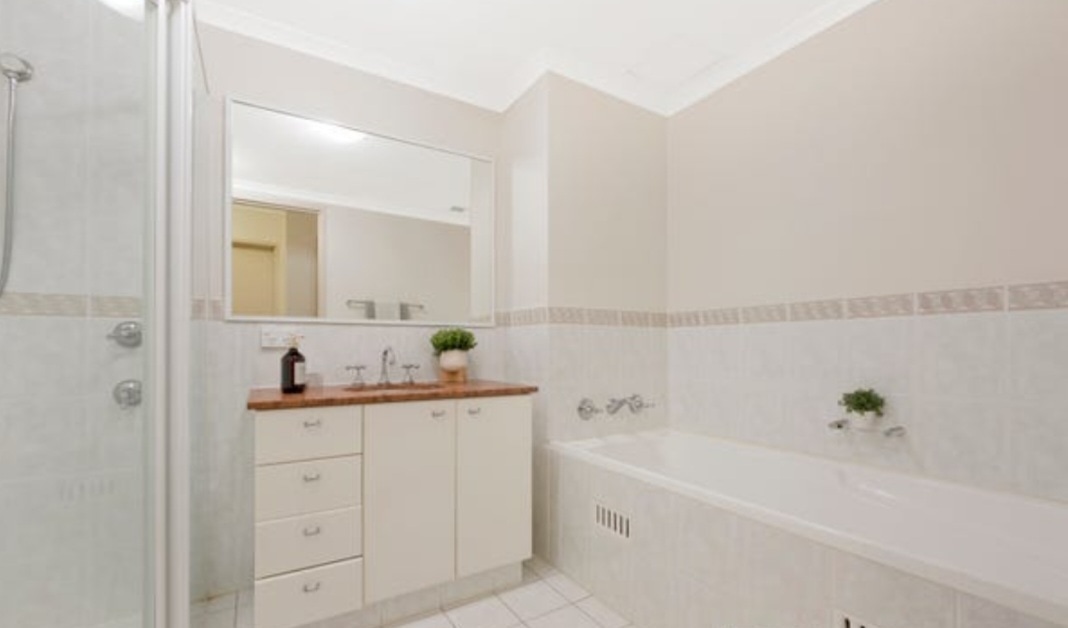 Photo of room in 2122 6