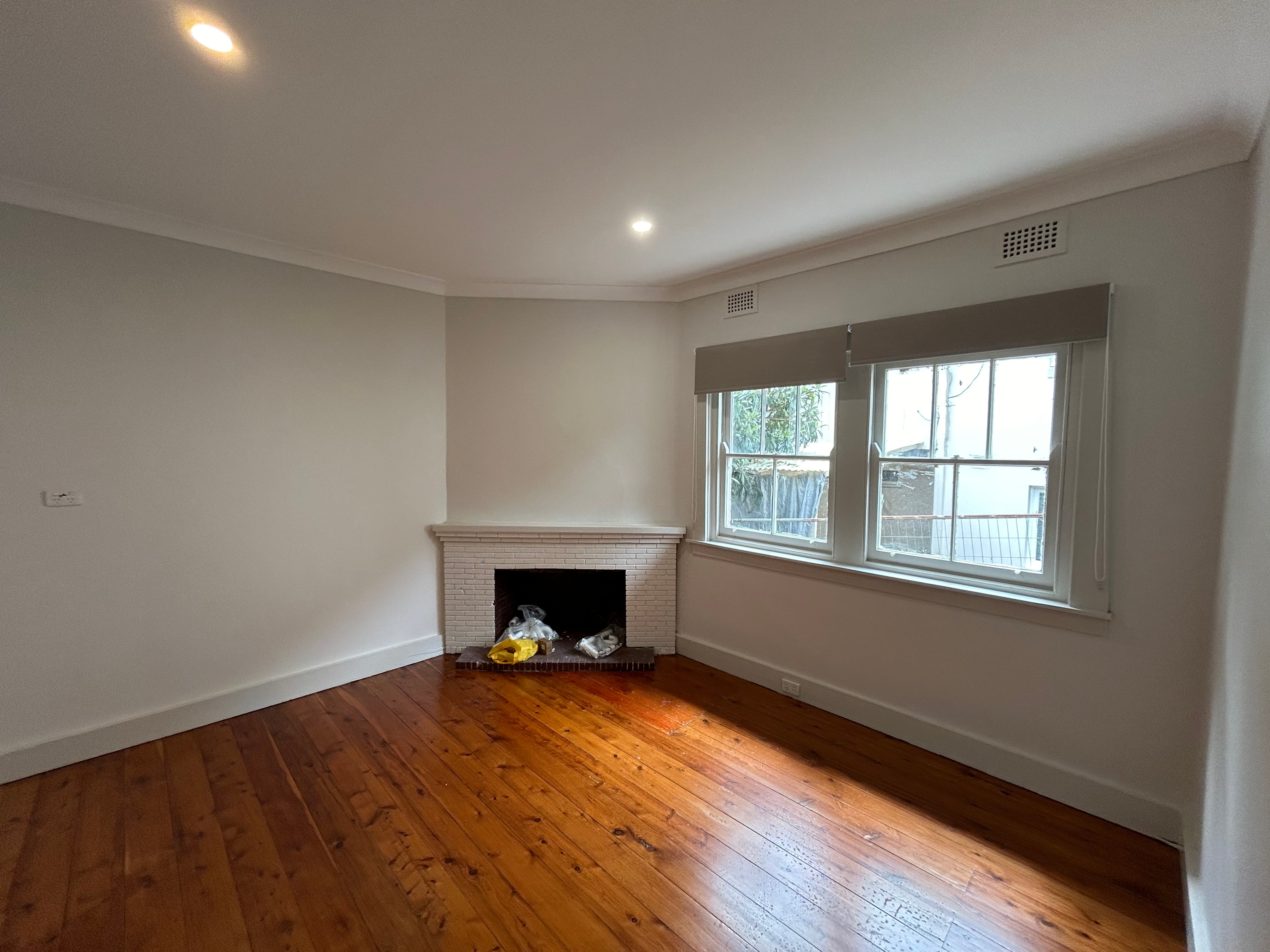 Photo of room in 2066 2