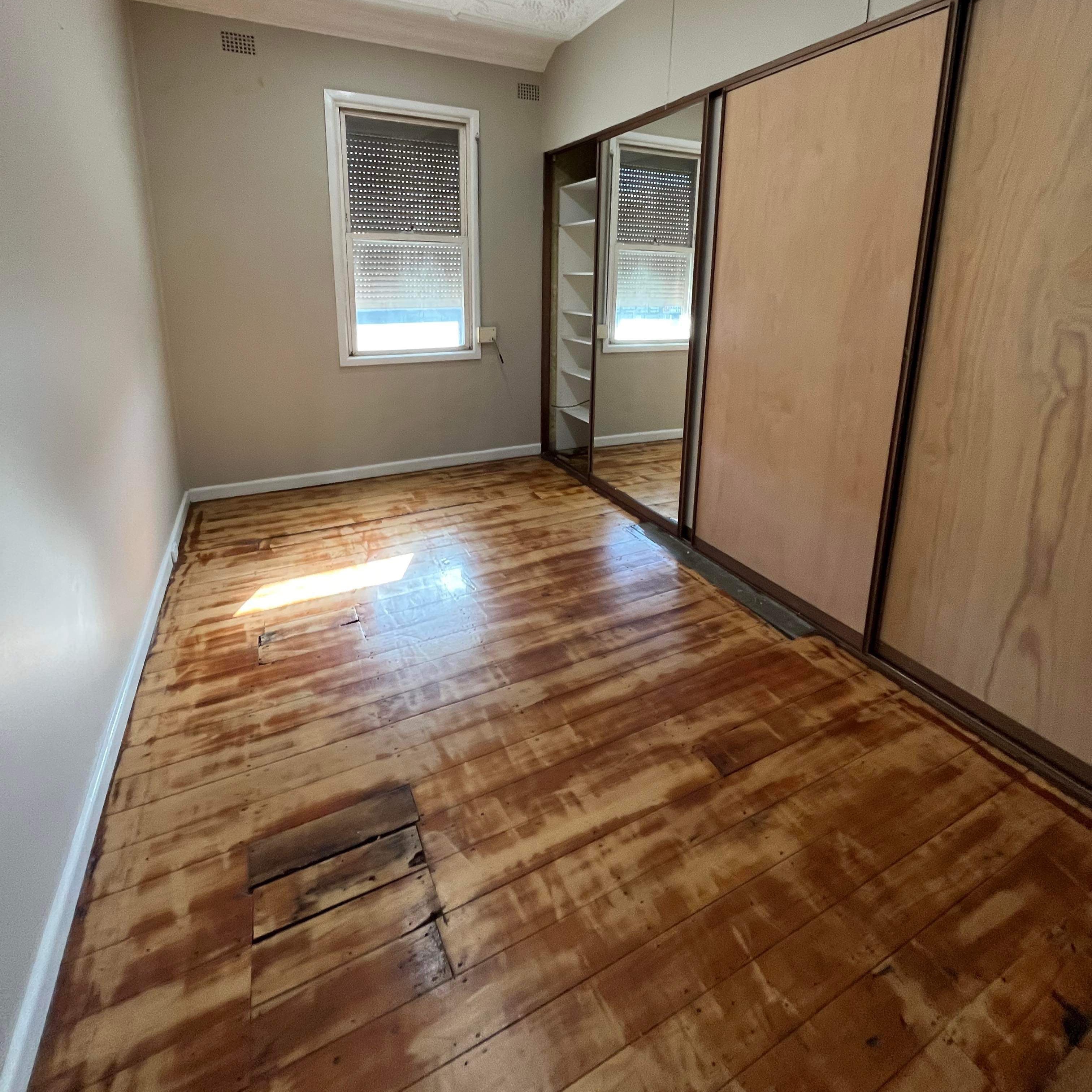 Photo of room in 2049 0