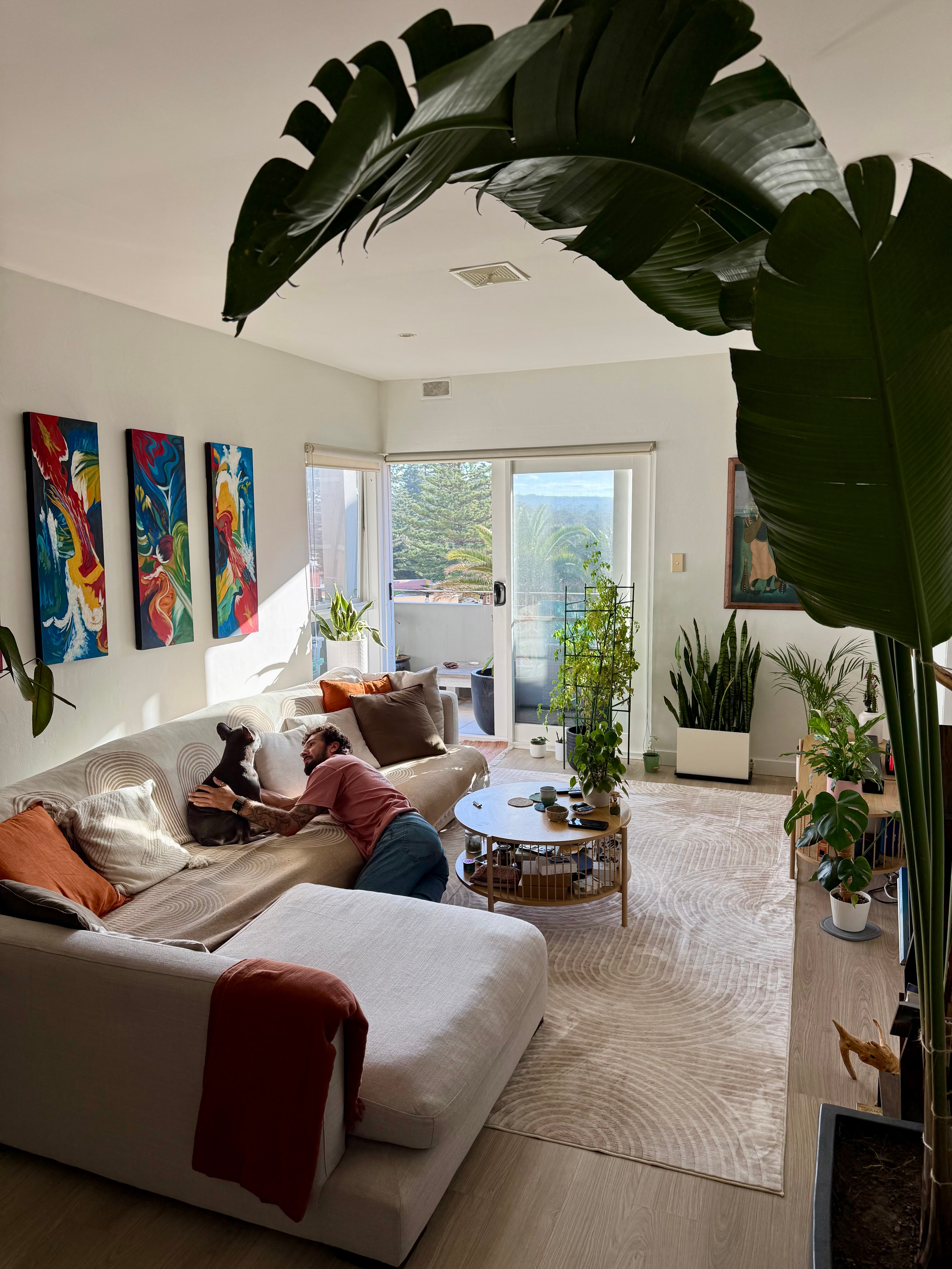 Photo of room in 2096 17