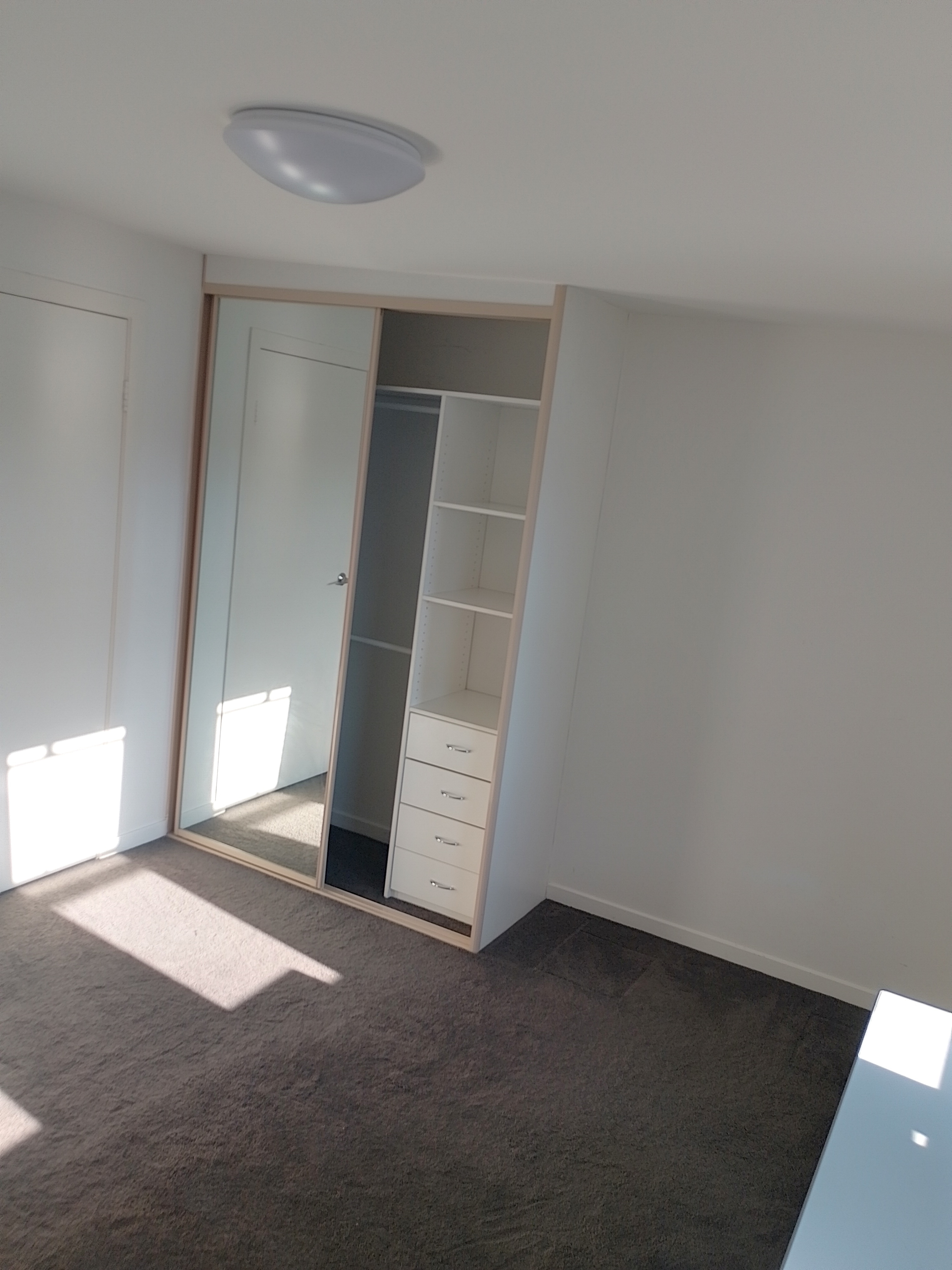 Photo of room in 2032 2