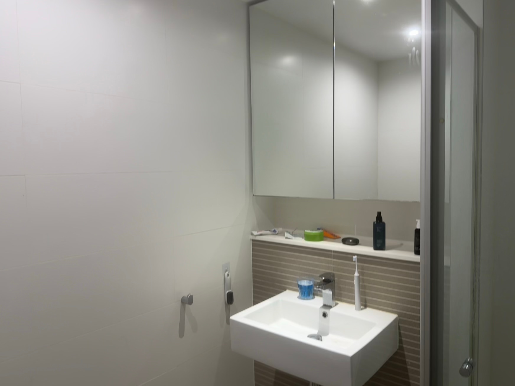 Photo of room in 2127 2