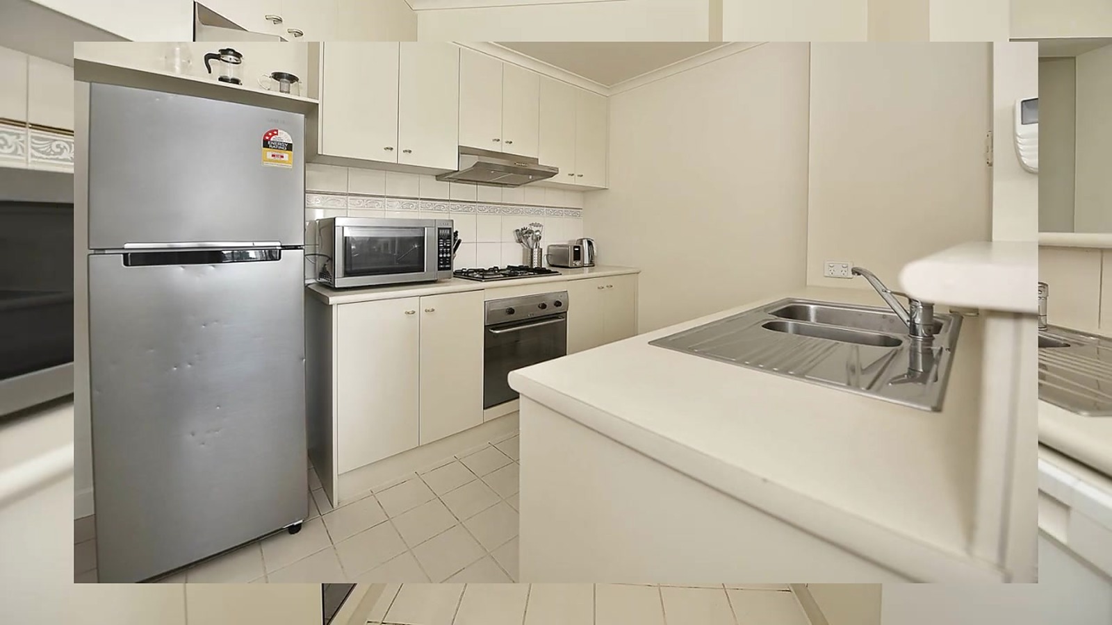 Photo of room in 3000 6