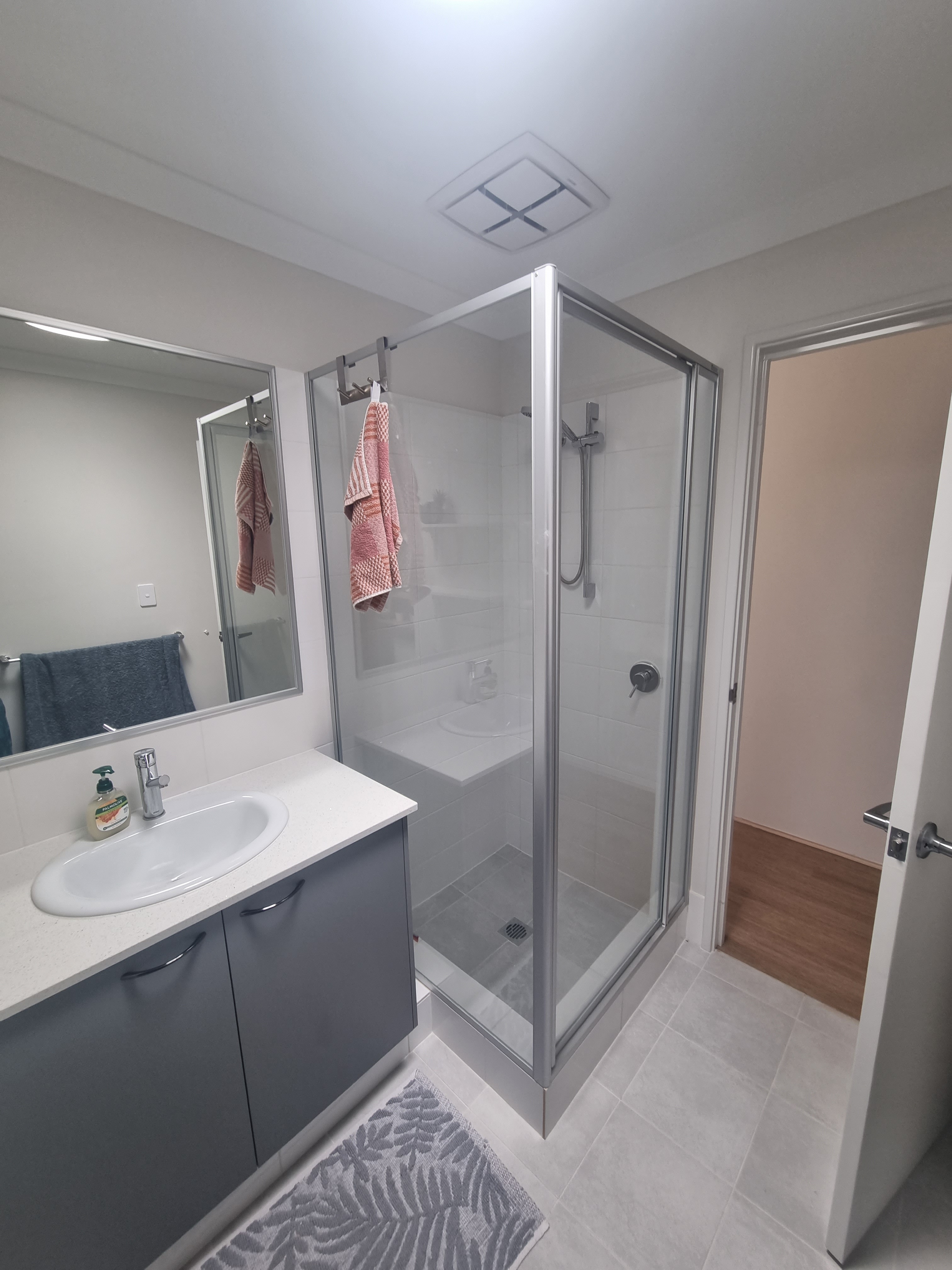 Photo of room in 6112 4