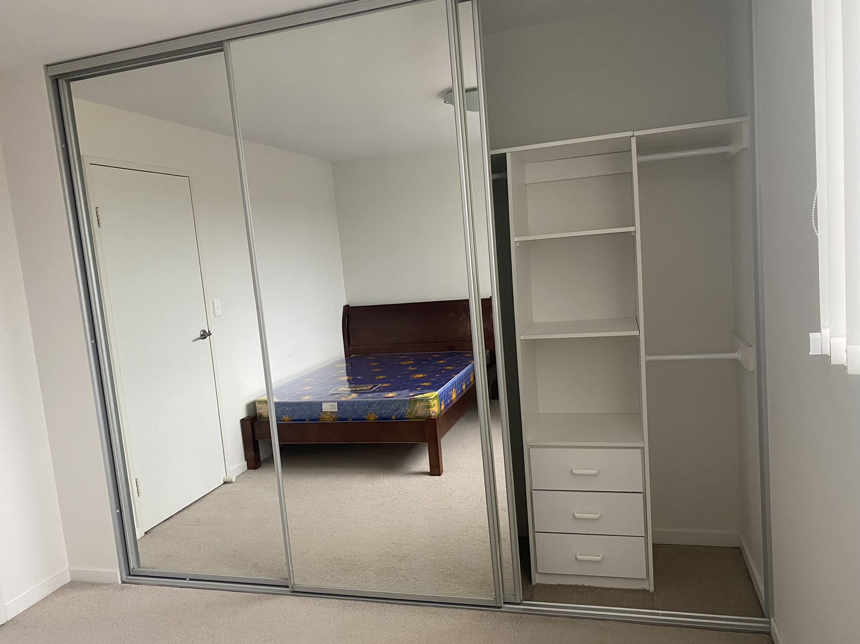 Photo of room in 2217 3